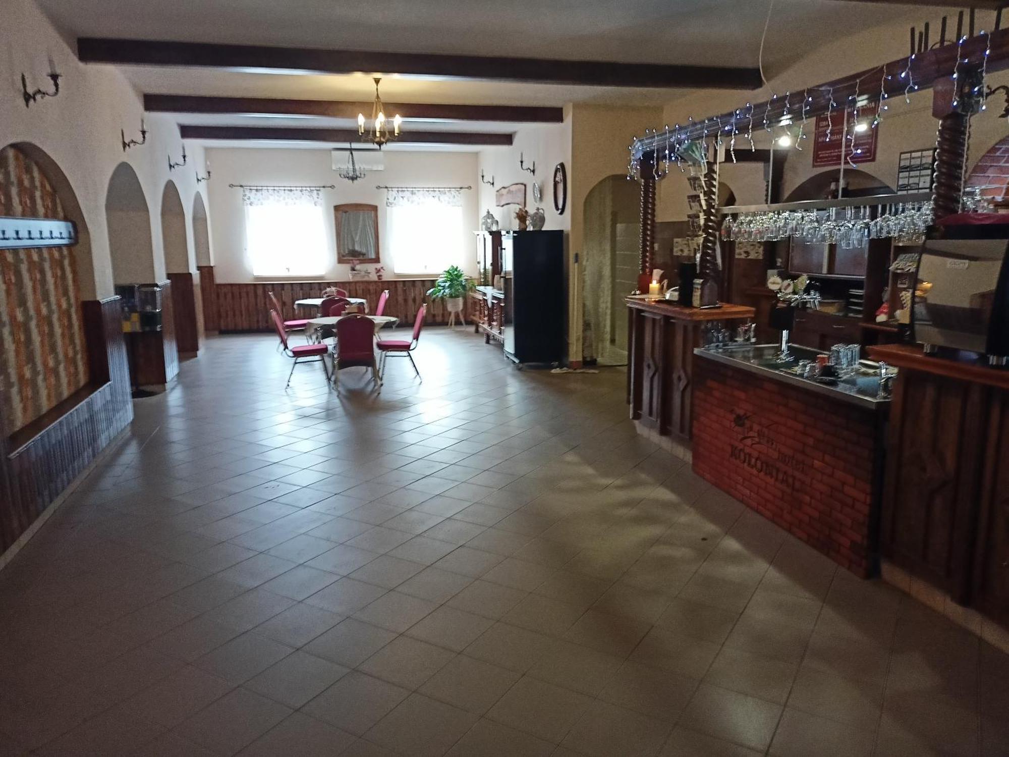 Hotel Kolonial Skalité SR Esterno foto